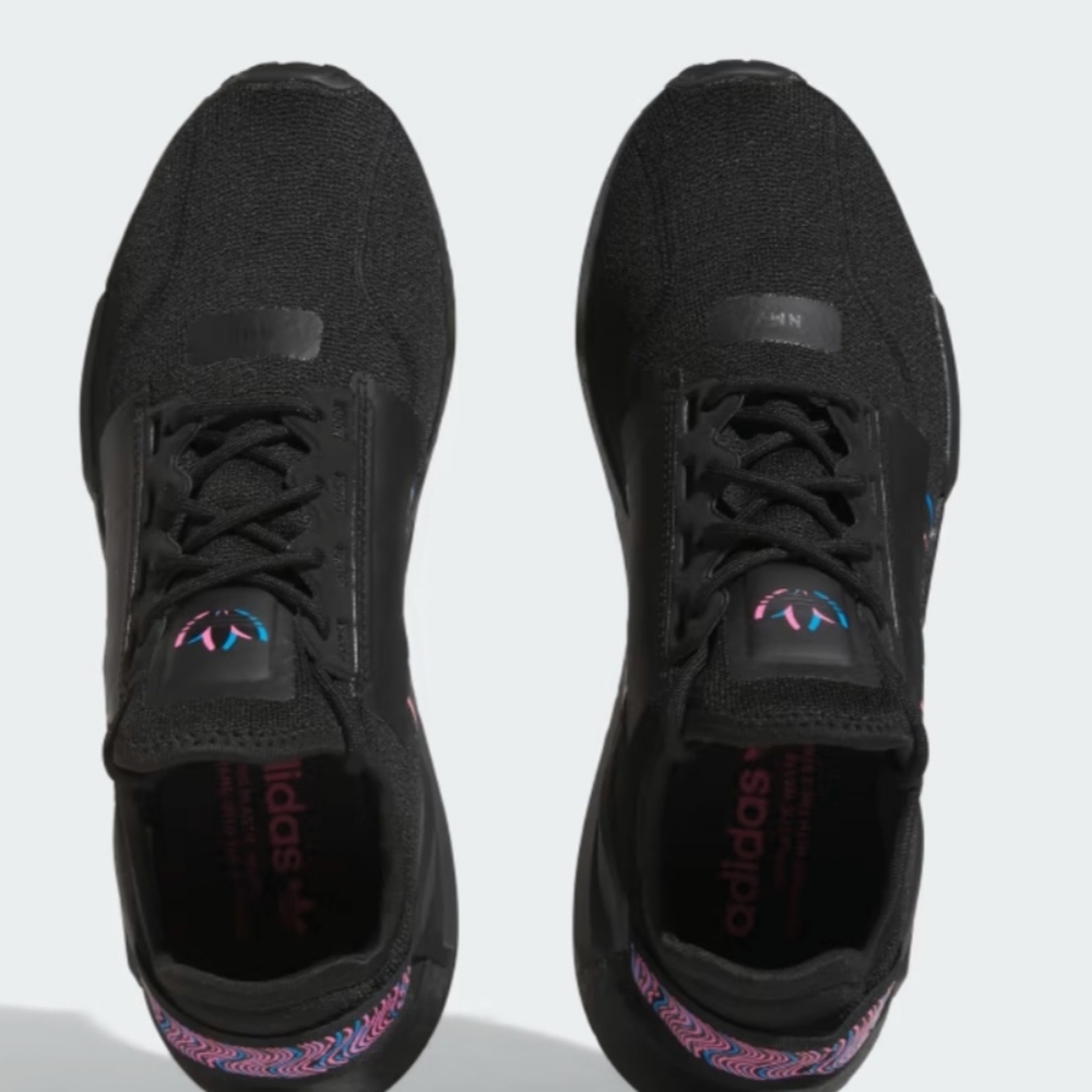 Adidas NMD_R1 V2 Mens SHOESSize10.5 new - Picture 5 of 11